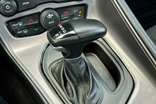 Used 2023 Dodge Challenger SXT w/ Blacktop Package image 20