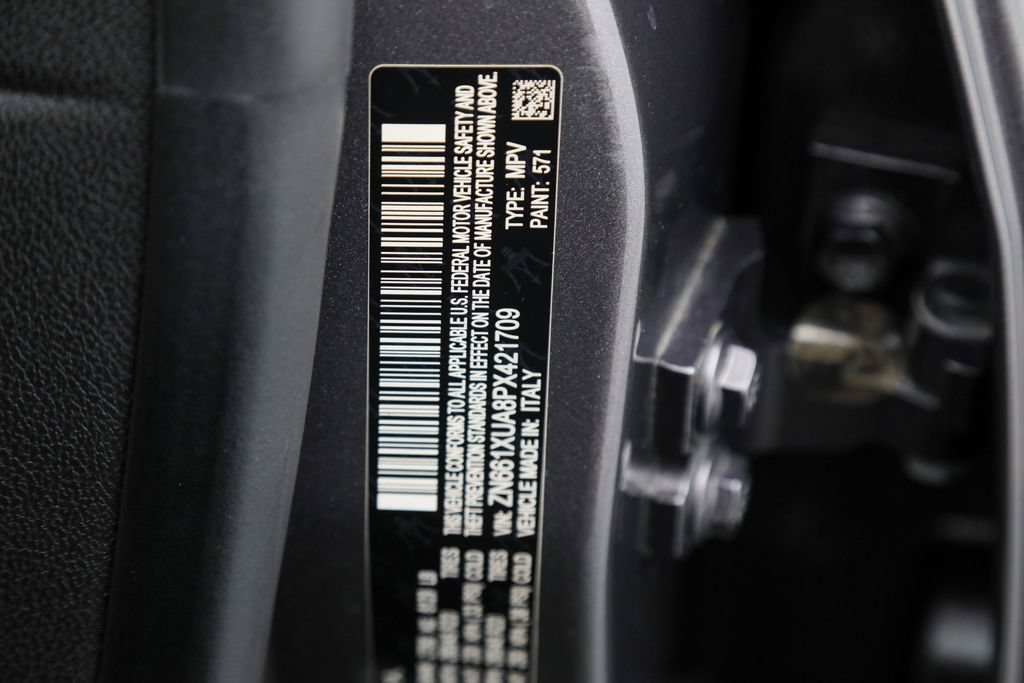 Certified 2023 Maserati Levante GT AWD/4WD image 27