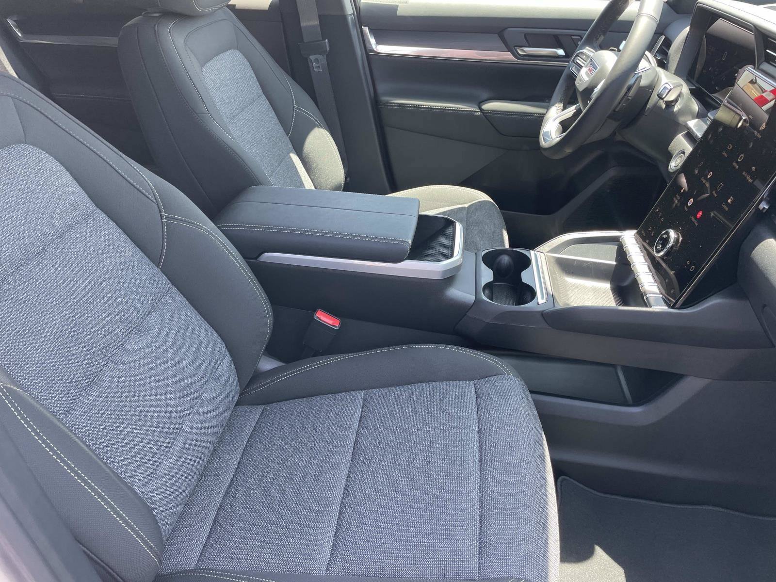 New 2027 GMC Terrain Elevation AWD/4WD image 27