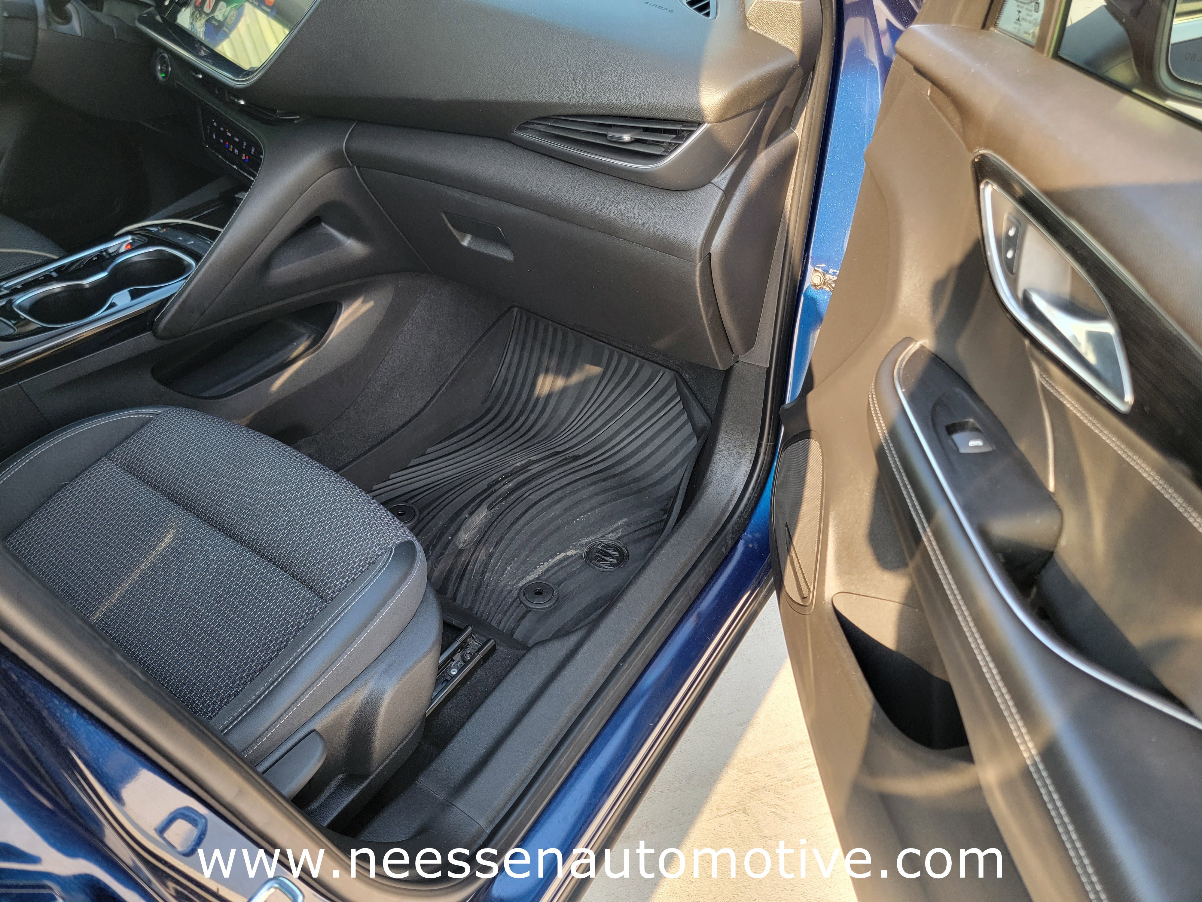 Used 2022 Buick Envision Preferred image 9