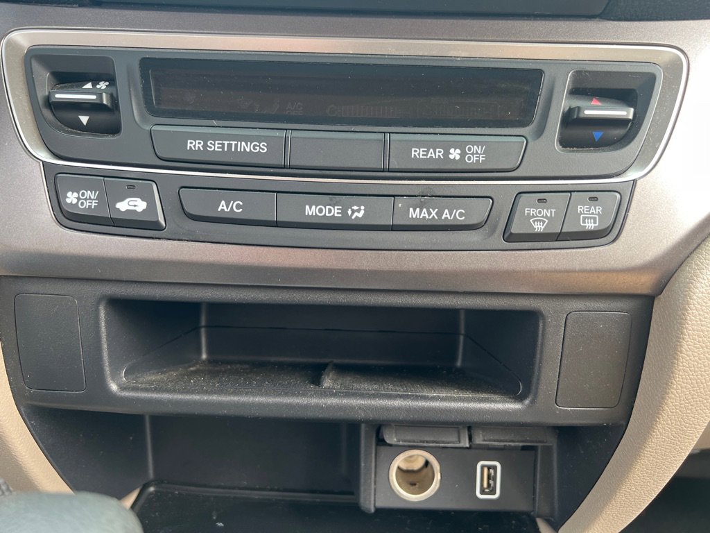 Used 2019 Honda Pilot LX image 27