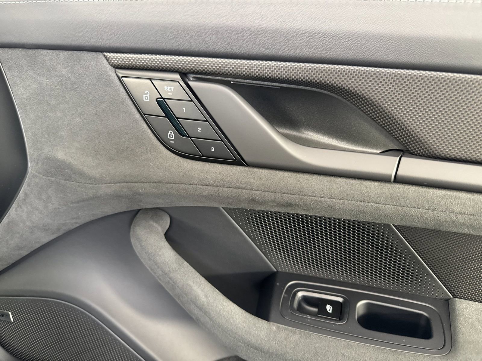 New 2026 Porsche Taycan GTS image 18