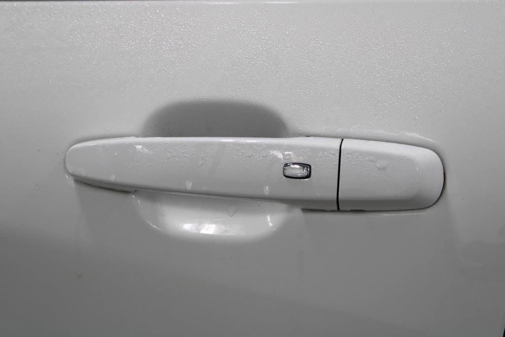 Used 2024 Chevrolet Equinox RS w/ RS Leather Package image 27