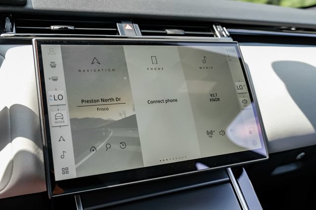 New 2026 Land Rover Range Rover Velar S AWD/4WD image 33