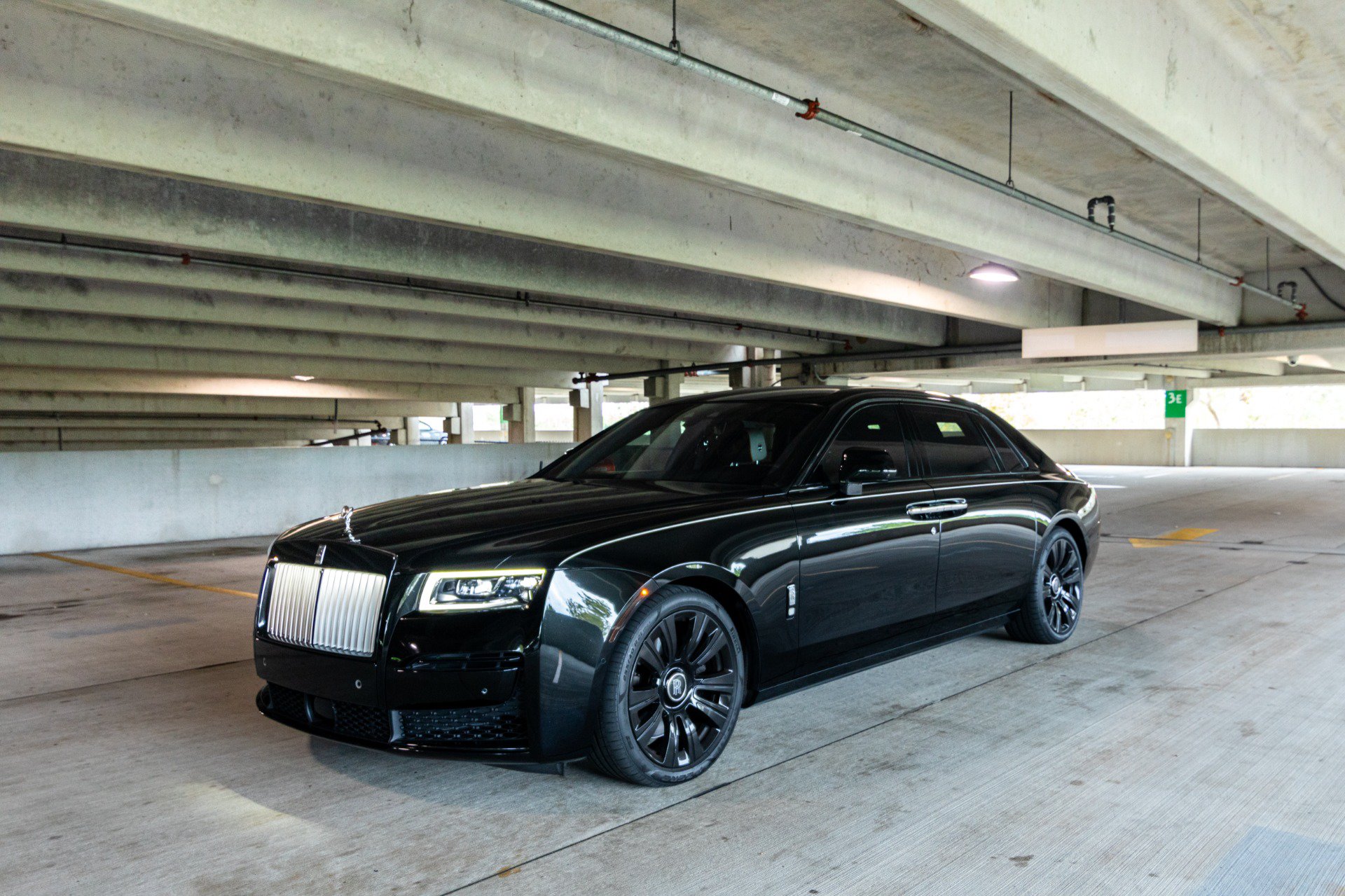 Used 2021 Rolls-Royce Ghost Extended Wheelbase AWD/4WD image 5