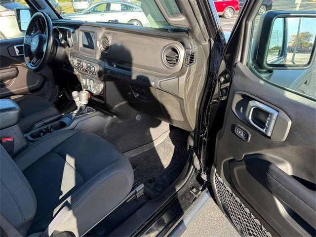 Certified 2021 Jeep Wrangler Willys image 11