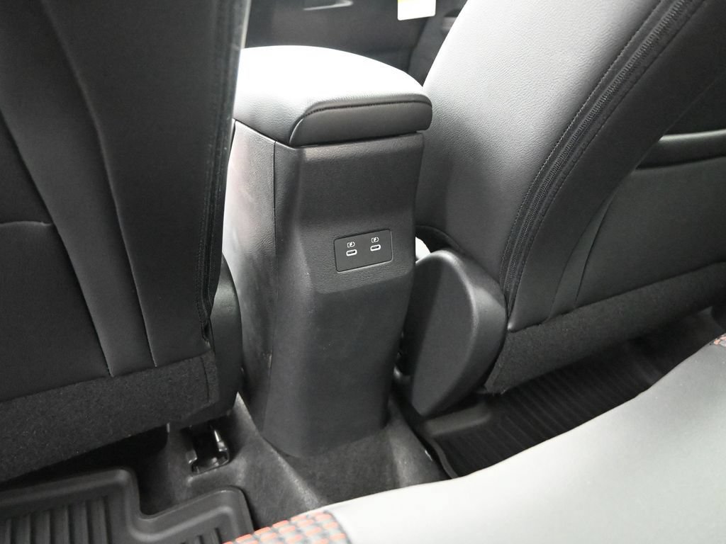 New 2026 Nissan Kicks SR w/ Cold Weather Package FWD image 15