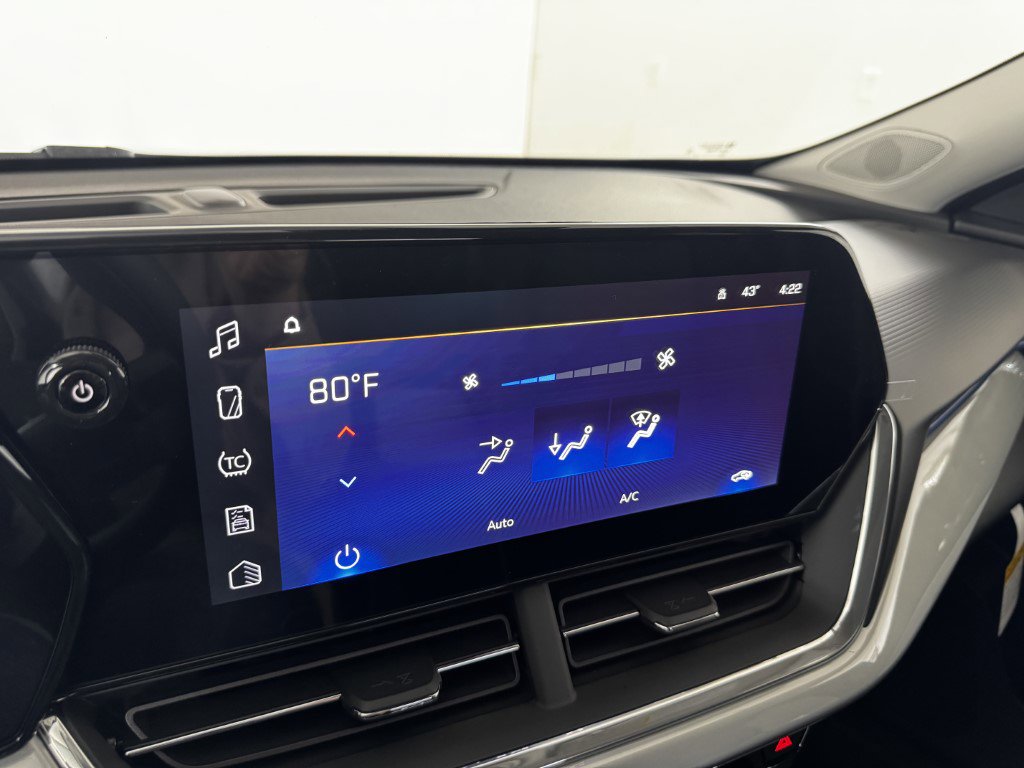 New 2026 Chevrolet Trax LT image 39