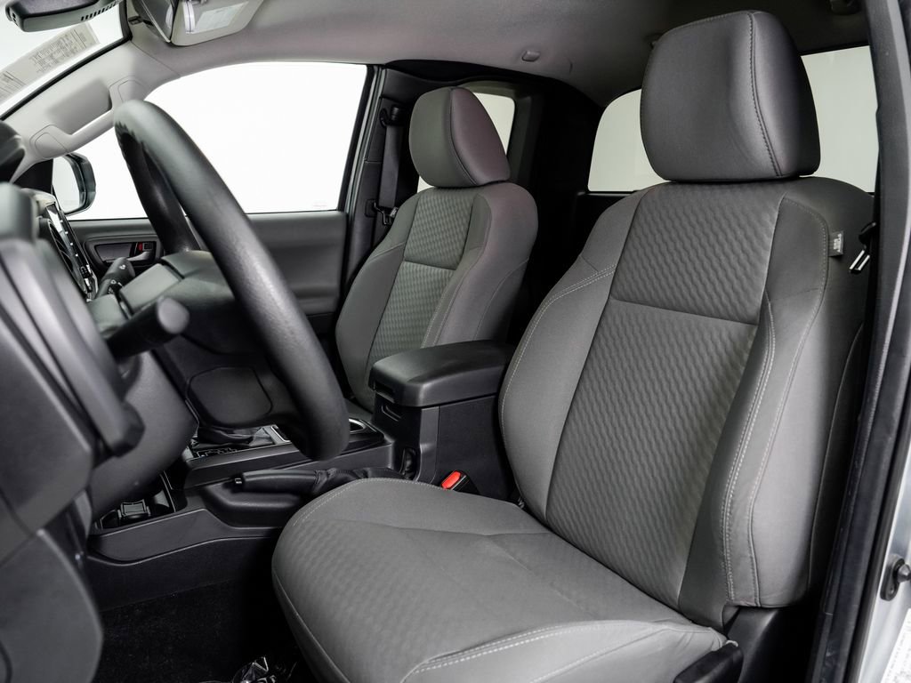 Used 2022 Toyota Tacoma SR RWD image 7
