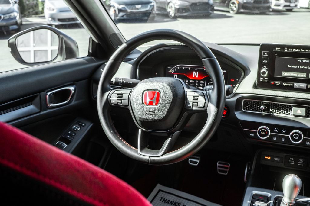 Used 2023 Honda Civic Type R image 12