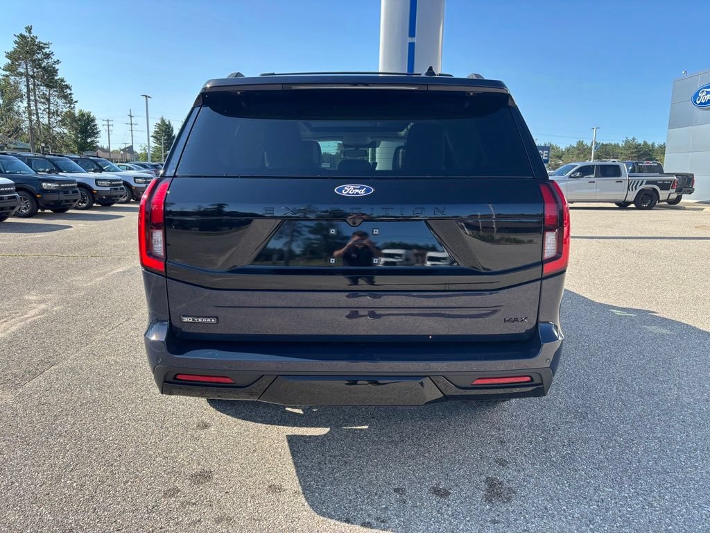 New 2027 Ford Expedition Max Platinum AWD/4WD image 4