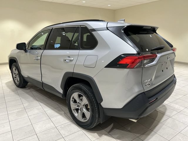 Used 2023 Toyota RAV4 XLE w/ Convenience Package FWD image 3