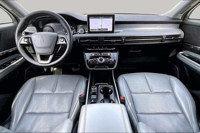 Used 2022 Lincoln Corsair AWD w/ Equipment Group 101A image 9