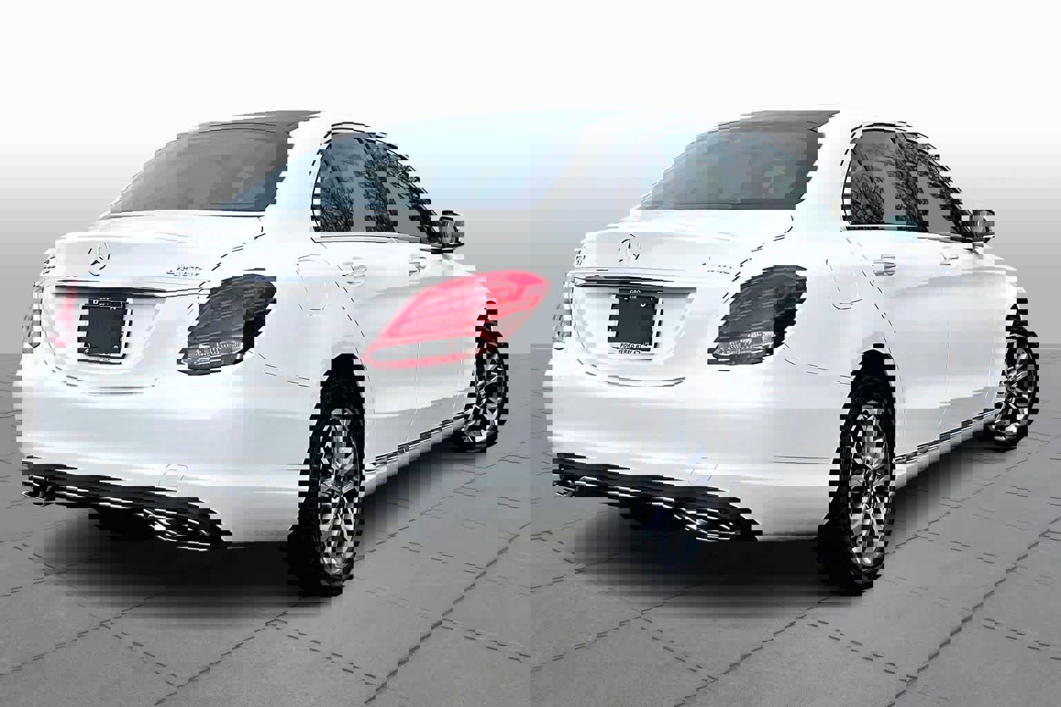 Used 2018 Mercedes-Benz C 300 4MATIC Sedan image 13