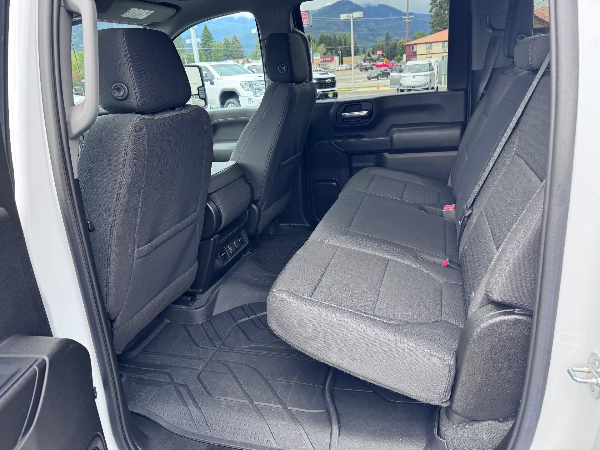 Used 2023 Chevrolet Silverado 2500 LT w/ Convenience Package AWD/4WD image 14