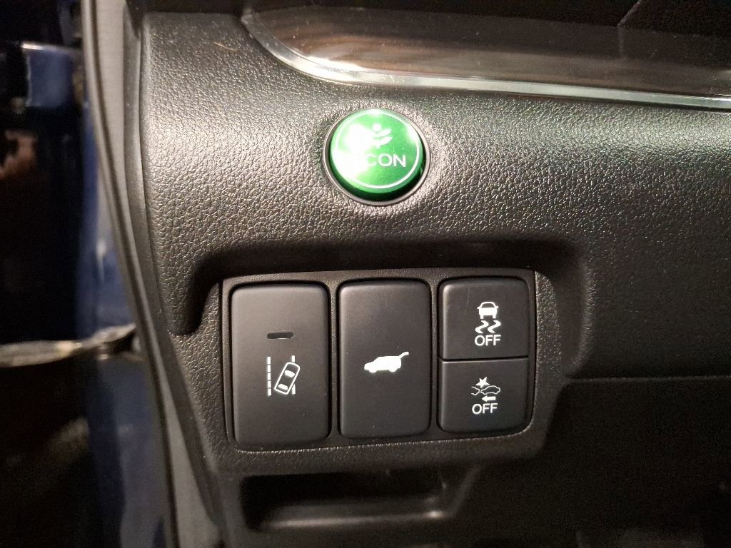 Used 2016 Honda CR-V Touring image 17