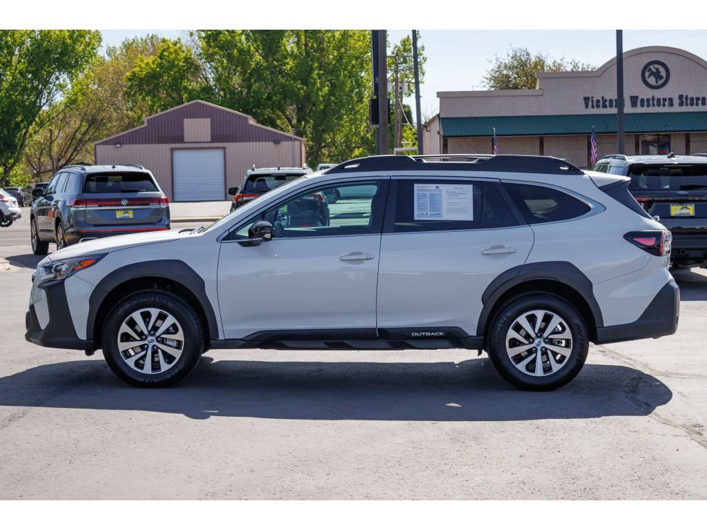 Certified 2025 Subaru Outback Premium AWD/4WD image 6