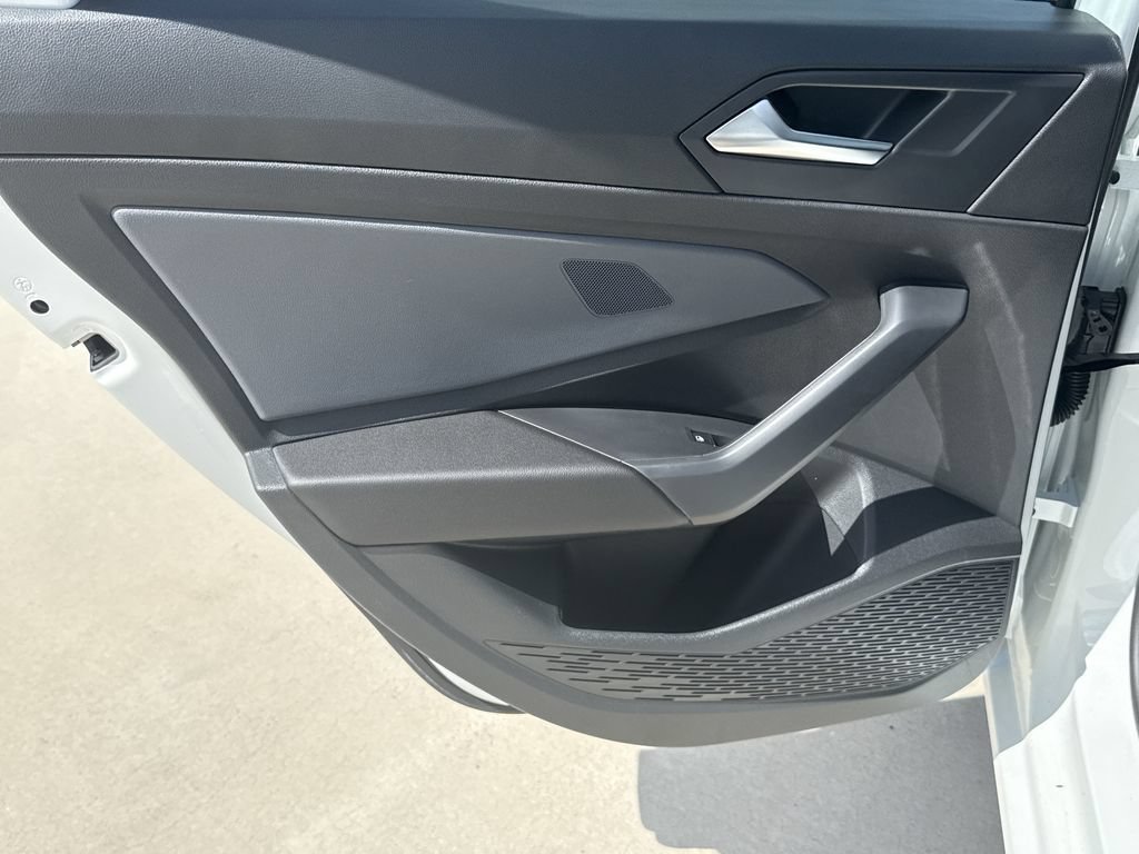 New 2026 Volkswagen Jetta SE FWD image 23