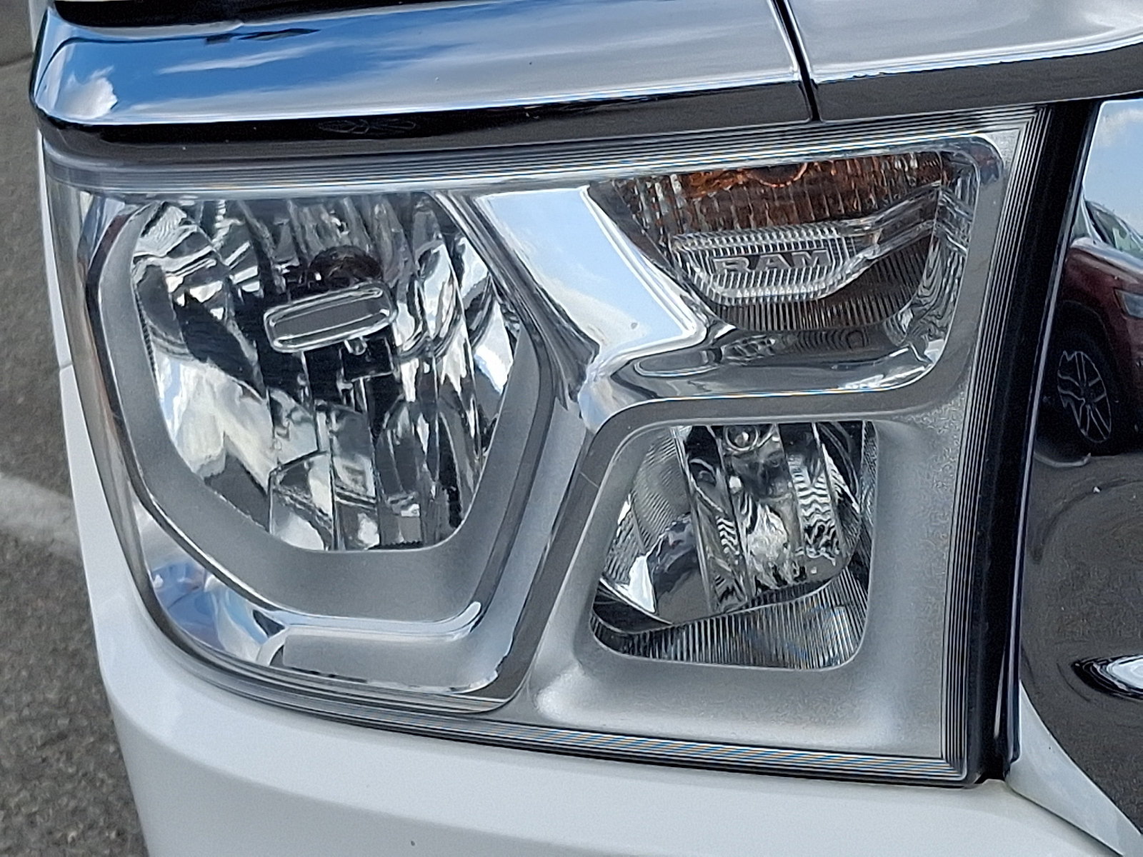 Used 2019 RAM 1500 Big Horn AWD/4WD image 9