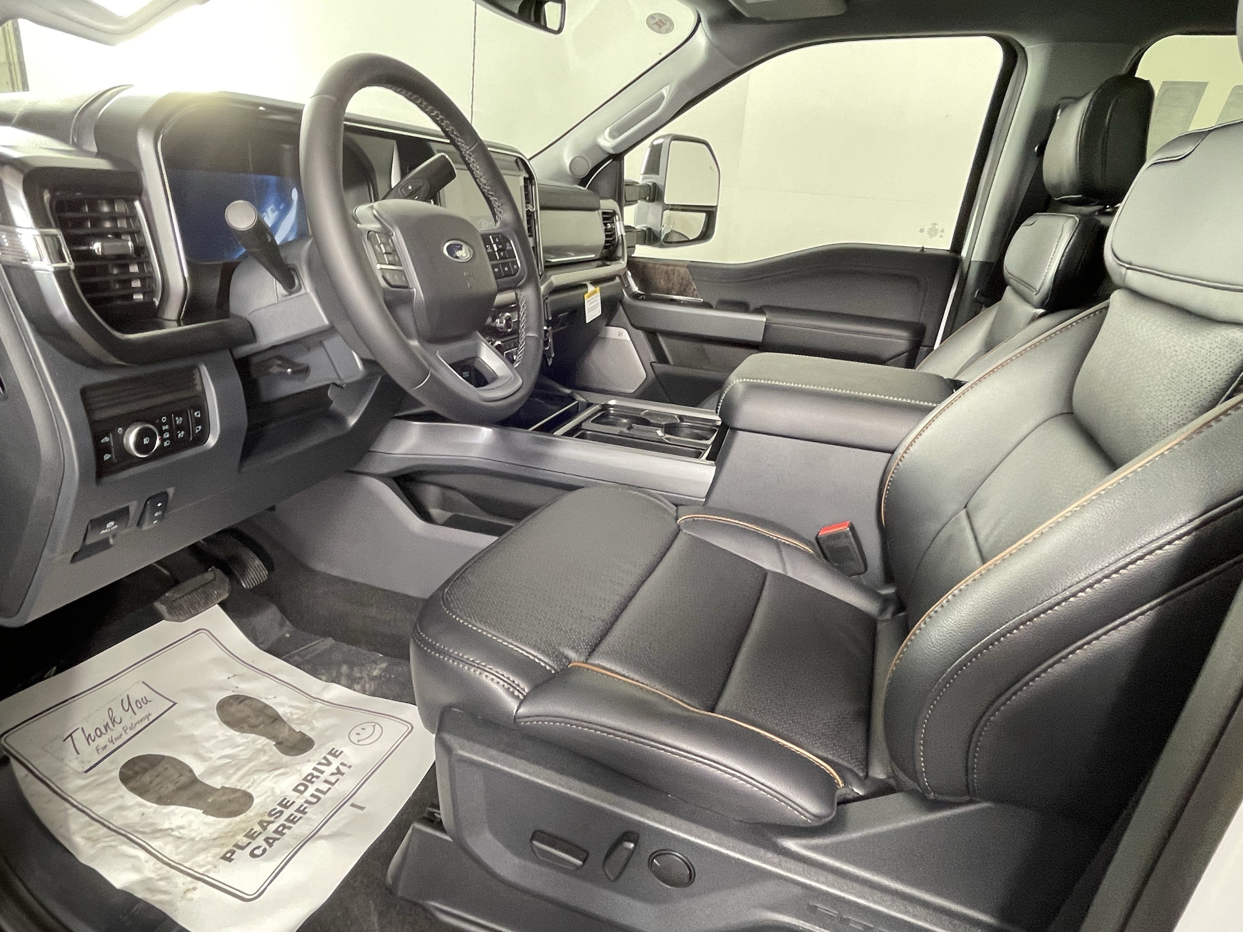 New 2026 Ford F350 Lariat w/ Lariat Ultimate Package AWD/4WD image 9