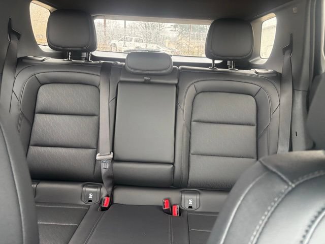 New 2026 Chevrolet Equinox LT w/ Convenience Package II FWD image 6
