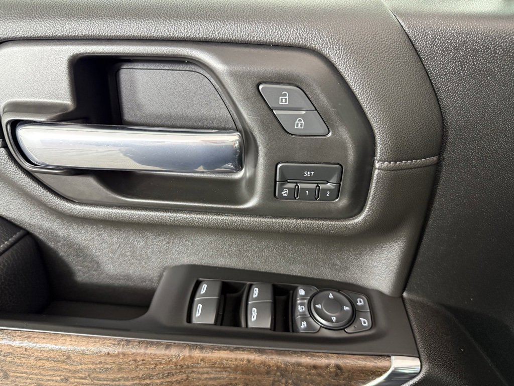 Used 2022 GMC Sierra 2500 Denali image 22