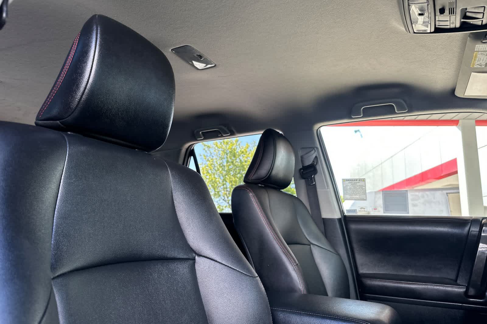 Used 2015 Toyota 4Runner TRD Pro AWD/4WD image 18