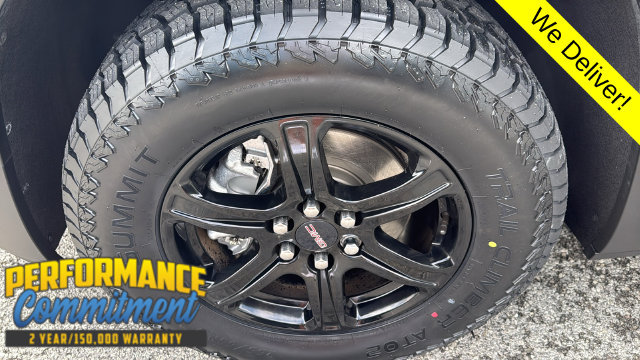 Used 2023 GMC Acadia AT4 AWD/4WD image 16