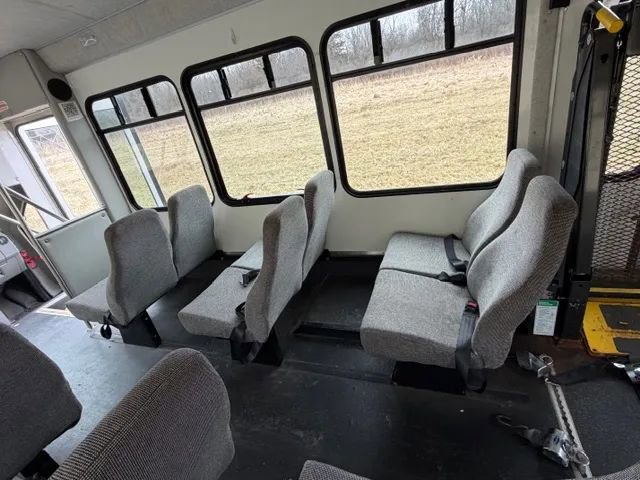 Used 2013 Ford E-350 and Econoline 350 Super Duty w/ Shuttle Bus Prep Pkg RWD image 34