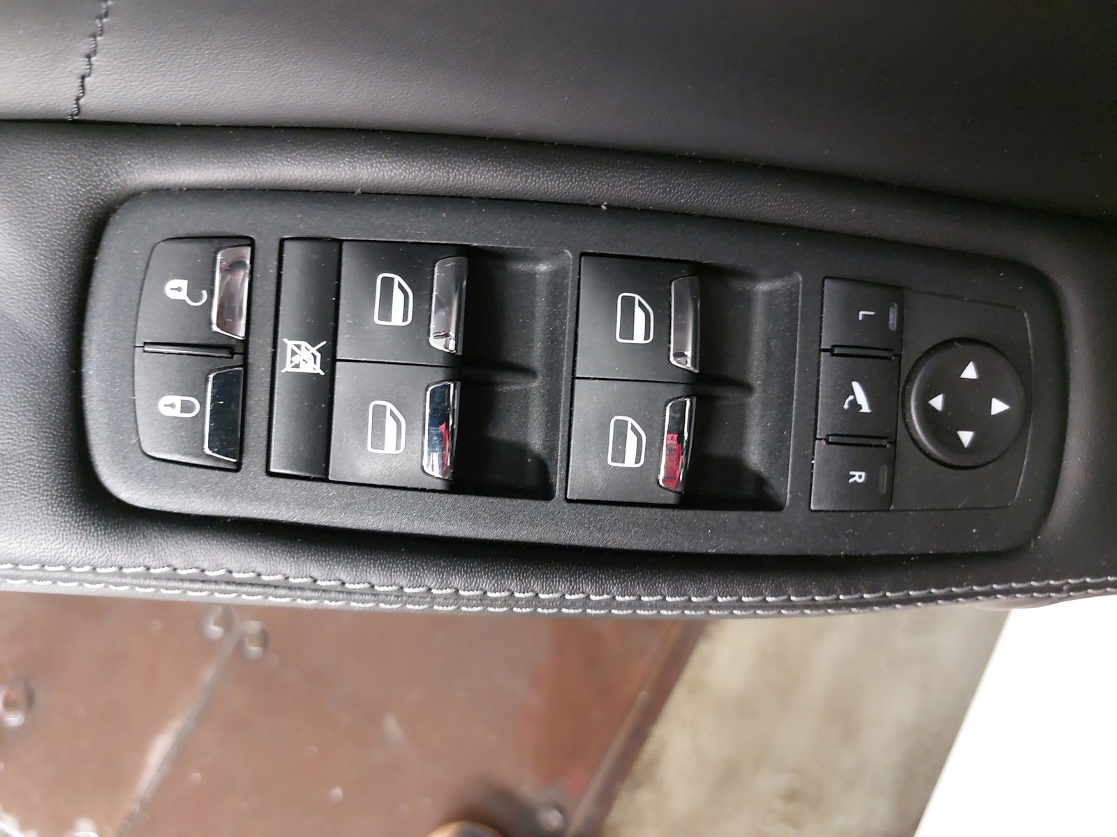 Used 2023 Maserati Ghibli Modena RWD image 30