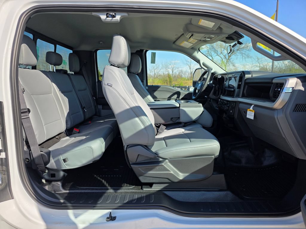 New 2026 Ford F350 XL w/ XL Chrome Package AWD/4WD image 35