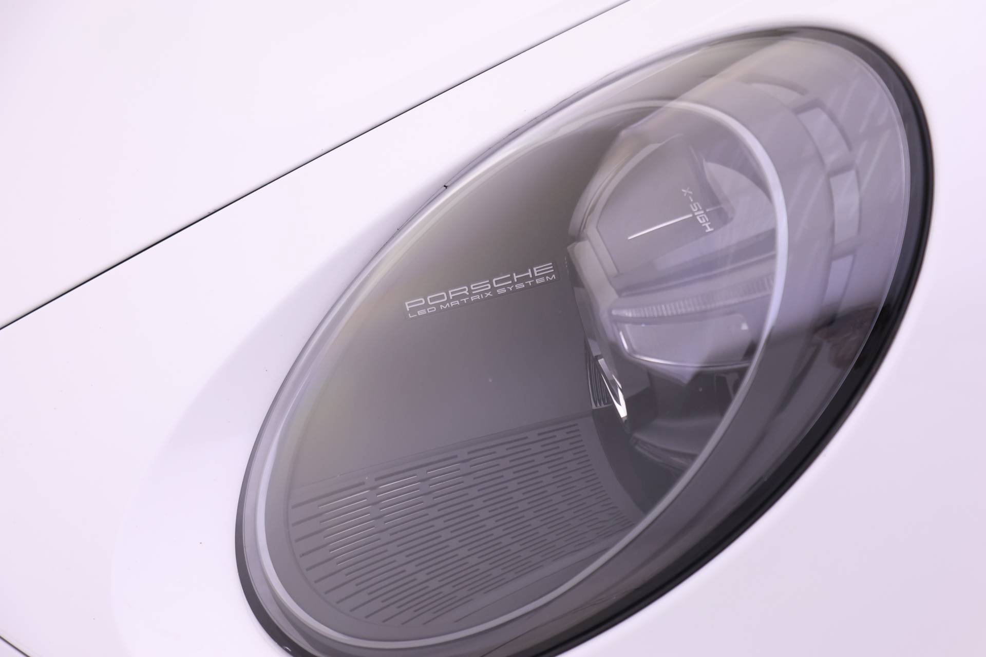 Certified 2024 Porsche 911 Carrera GTS image 12