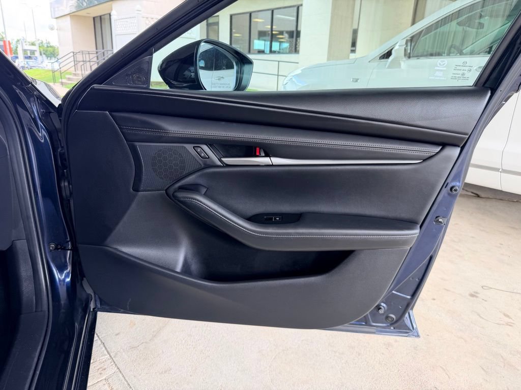 Used 2024 MAZDA MAZDA3 s FWD image 34