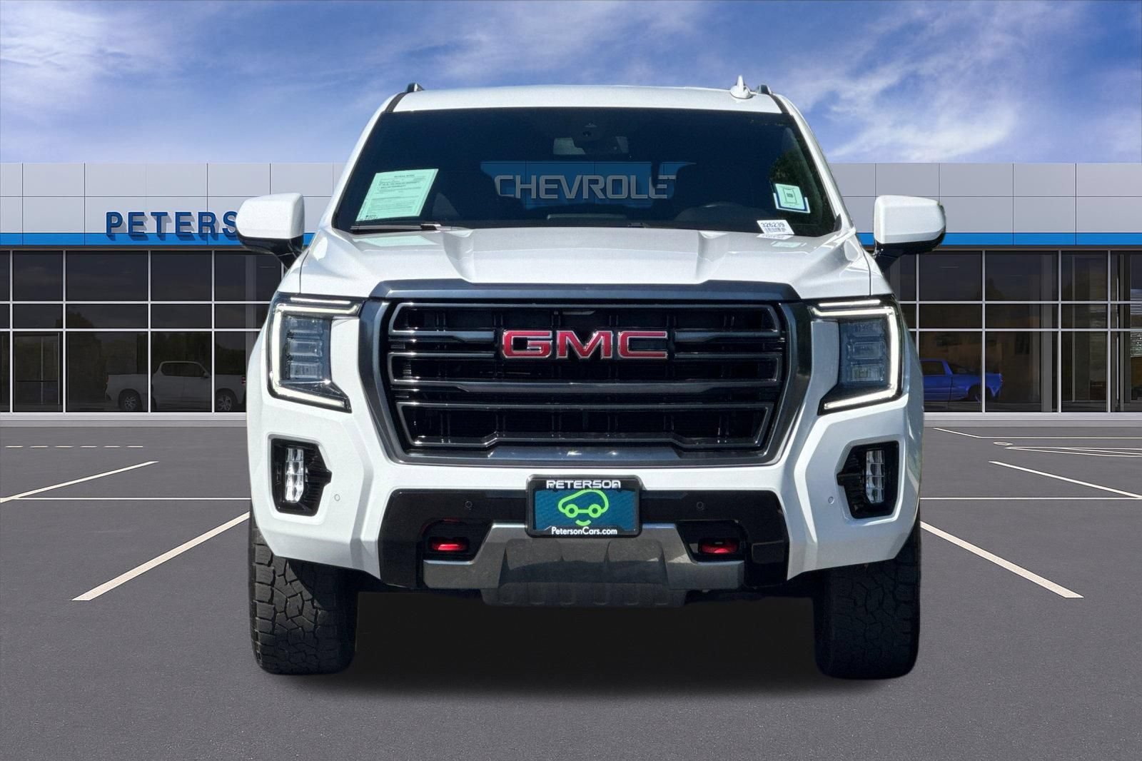 Certified 2022 GMC Yukon AT4 w/ Max Trailering Package AWD/4WD image 9