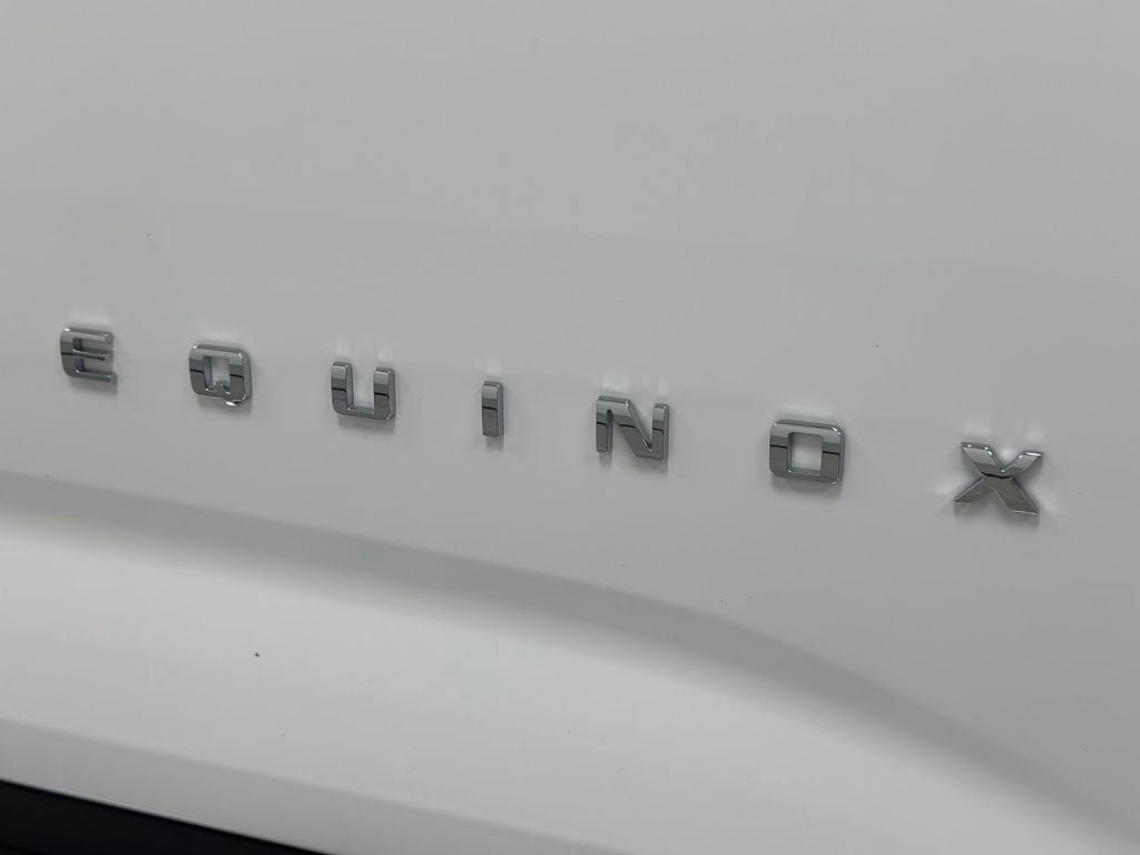 New 2026 Chevrolet Equinox LT w/ Safety and Technology Package image 23