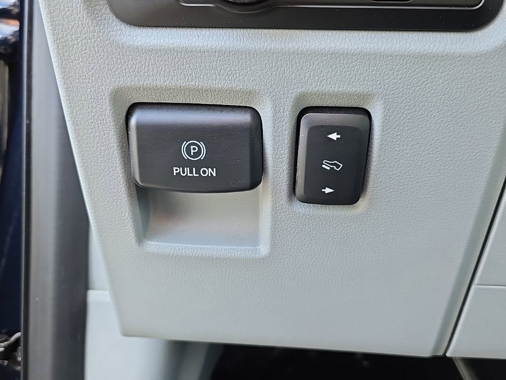 Used 2023 Ford F150 Limited AWD/4WD image 21