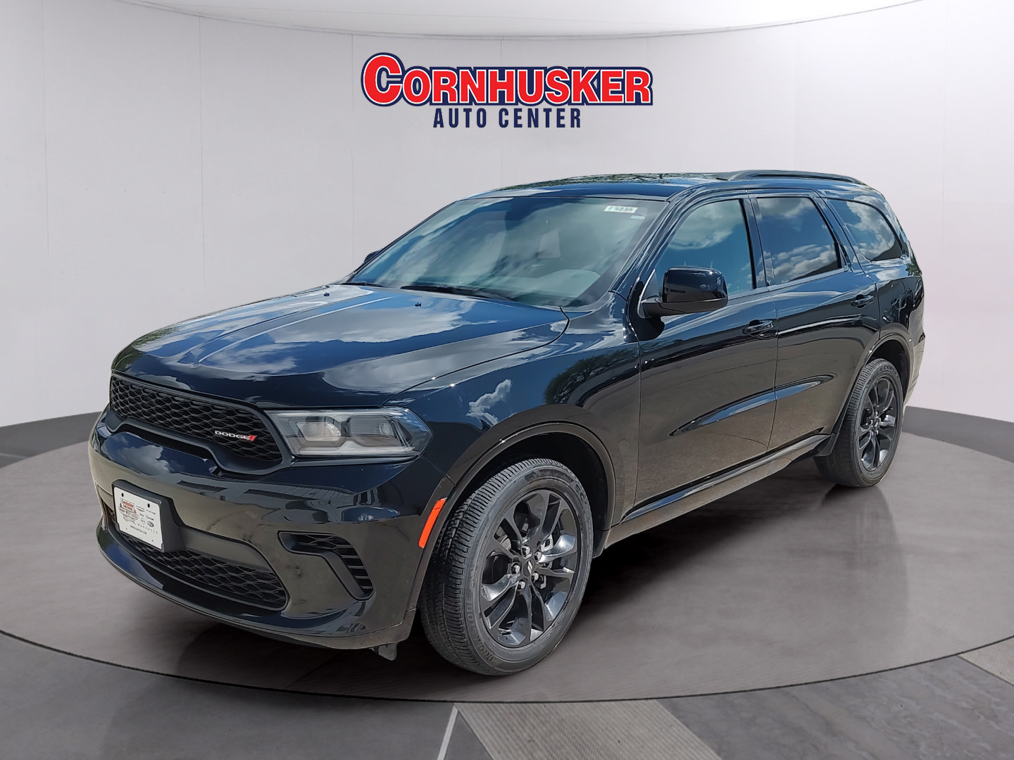 Used 2025 Dodge Durango GT w/ Blacktop Package AWD/4WD image 3