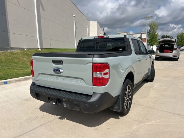 Used 2024 Ford Maverick Lariat FWD image 3