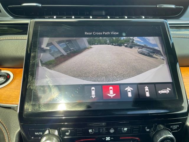 Used 2024 Jeep Grand Cherokee L Summit AWD/4WD image 21