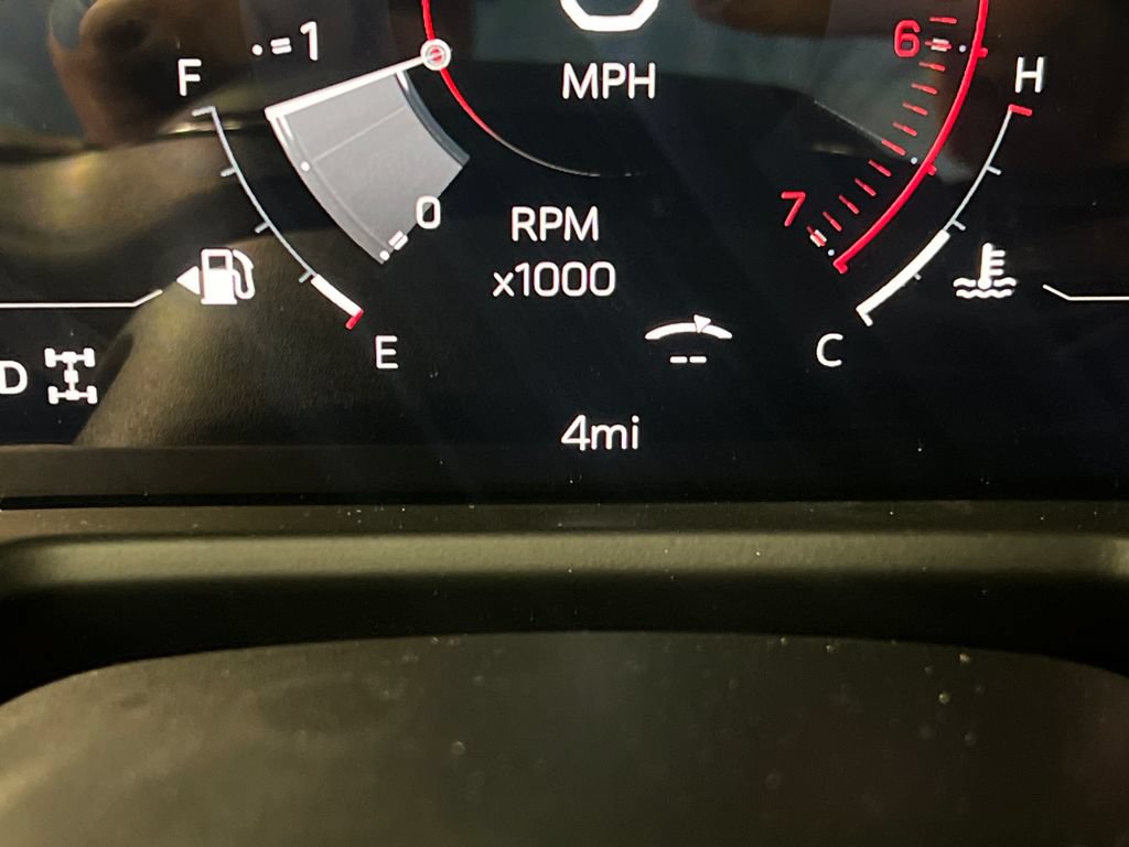 New 2026 GMC Acadia AT4 w/ Luxury Package AWD/4WD image 21
