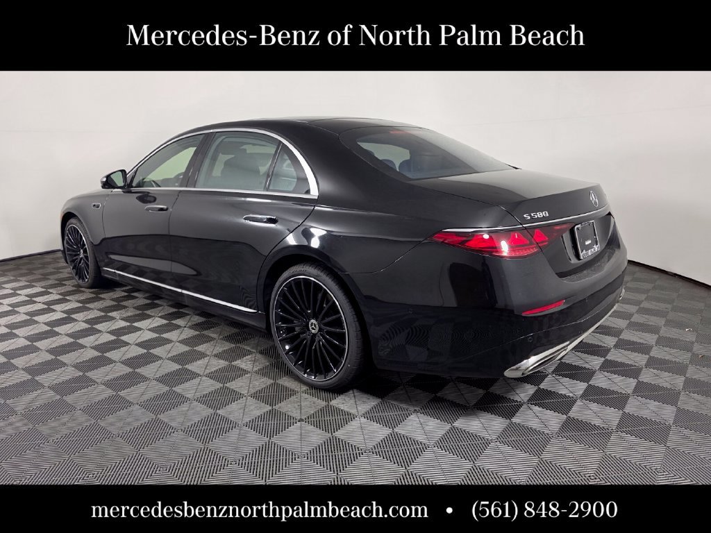 New 2027 Mercedes-Benz S 580 4MATIC Sedan image 4