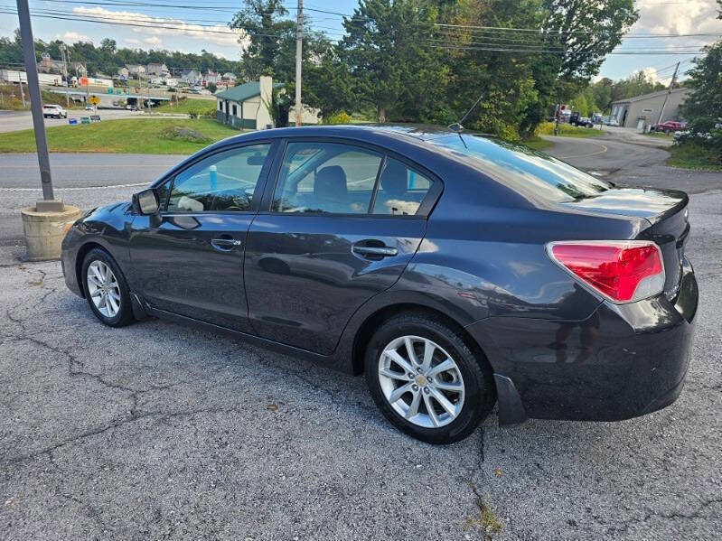 Used 2013 Subaru Impreza 2.0i Premium w/ All-Weather Pkg image 7