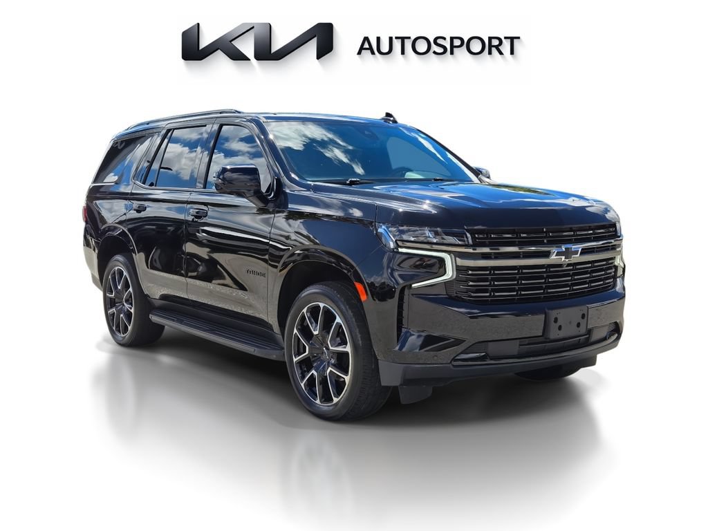 Used 2021 Chevrolet Tahoe RST w/ Luxury Package RWD image 3