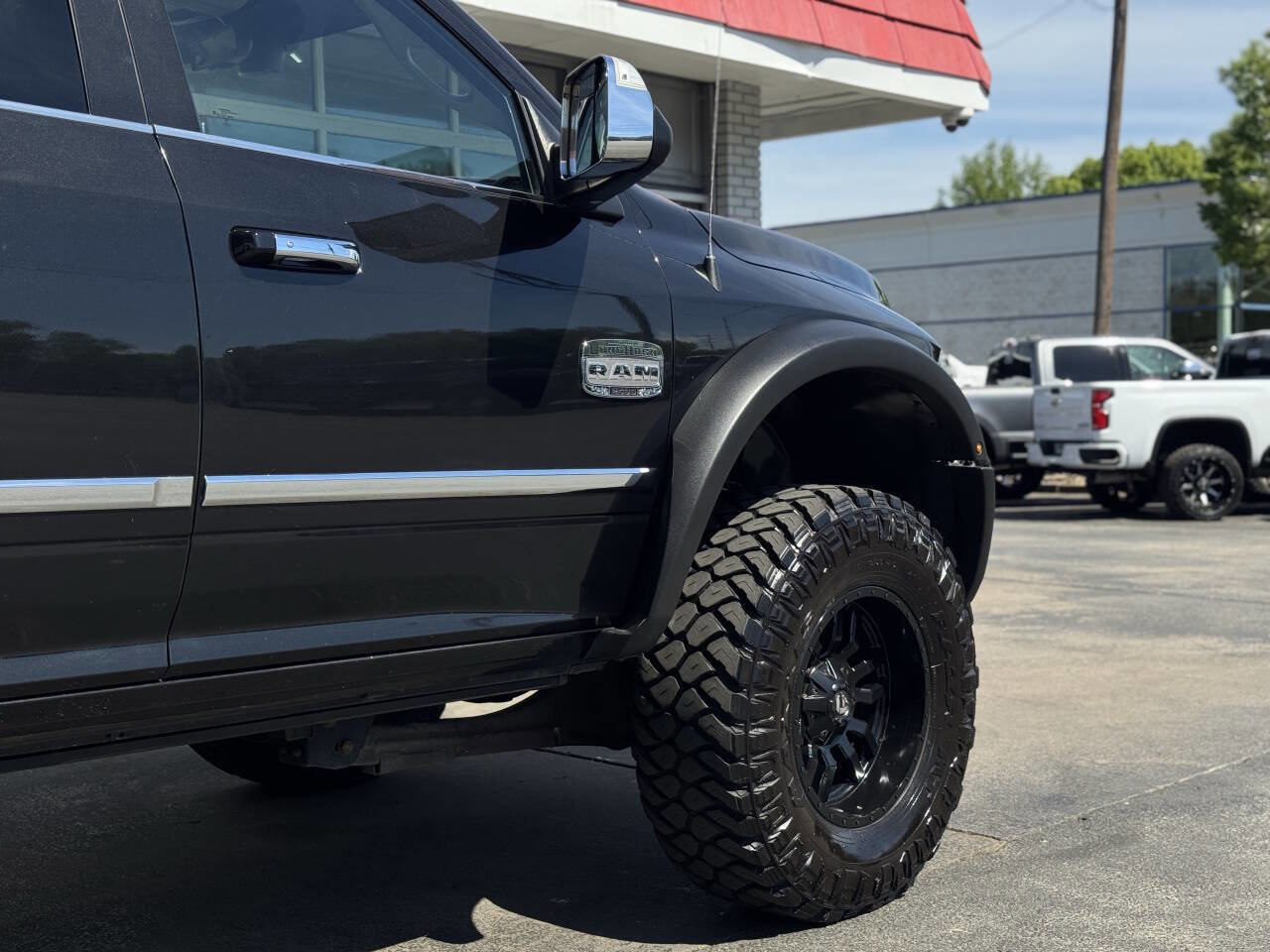 Used 2018 RAM 2500 Longhorn w/ Snow Chief Group AWD/4WD image 11