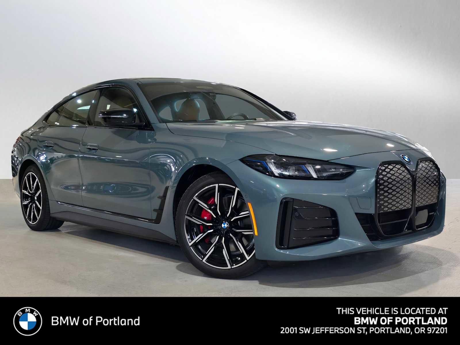 Used 2025 BMW i4 xDrive40i w/ M Sport Package AWD/4WD image 1