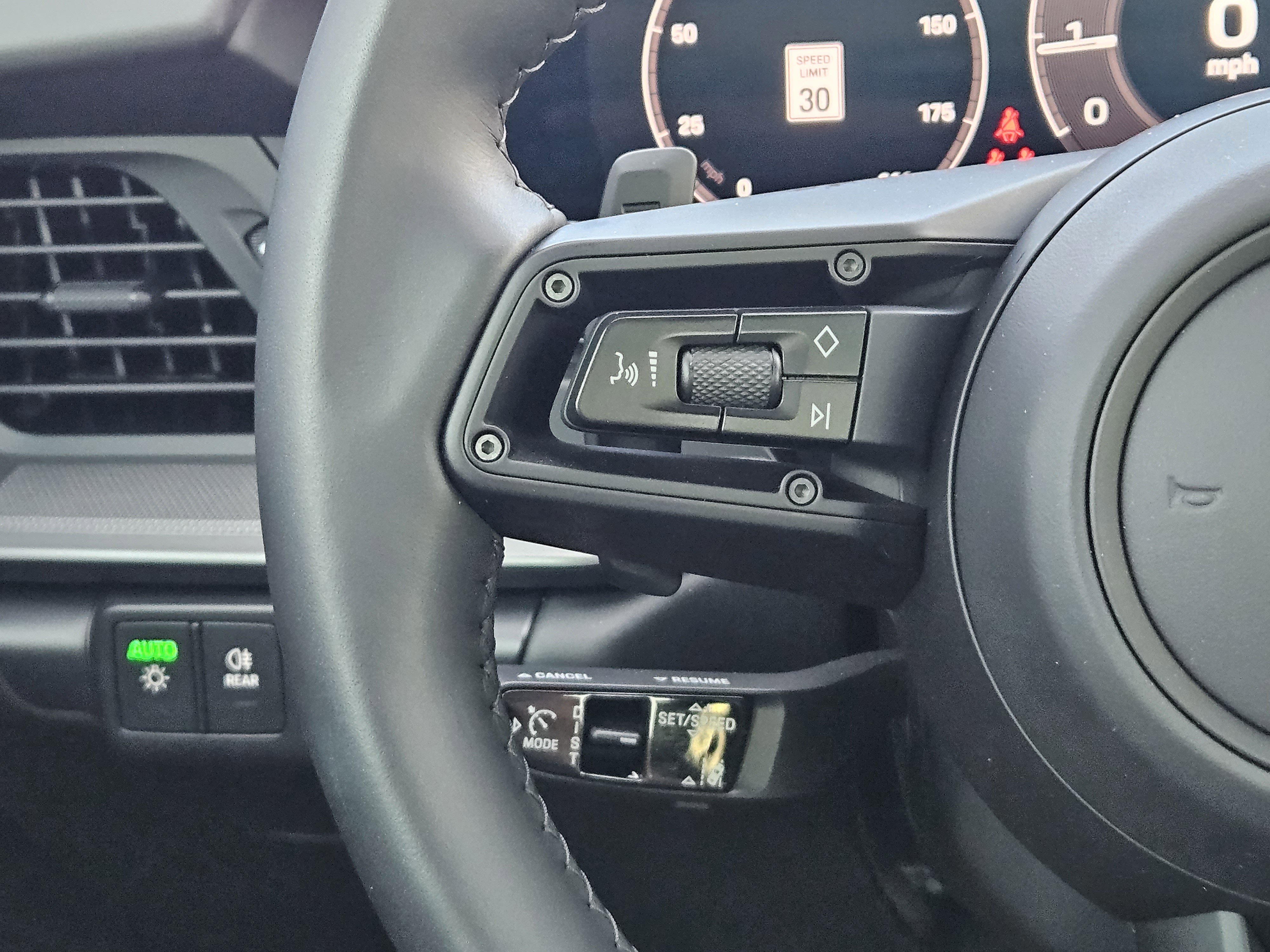 Certified 2025 Porsche 911 Carrera image 27