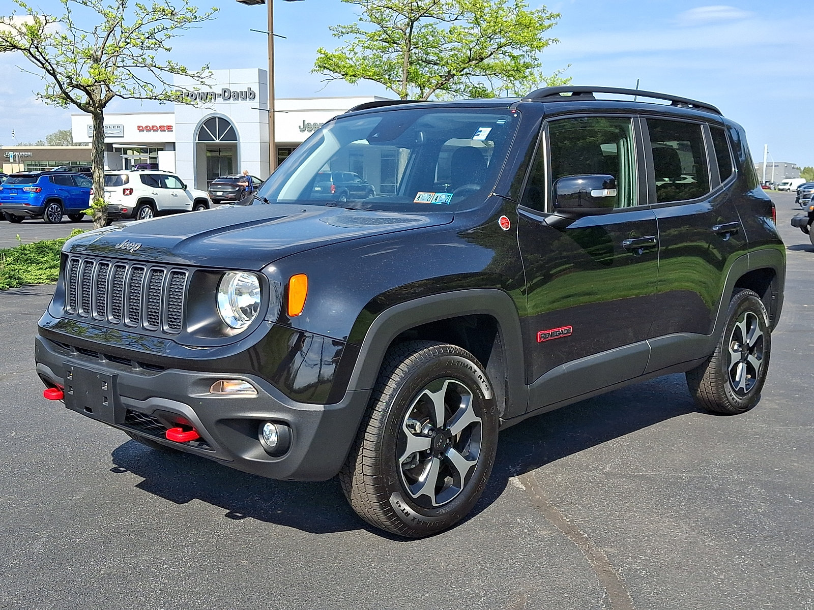 Certified 2022 Jeep Renegade Trailhawk AWD/4WD video 1