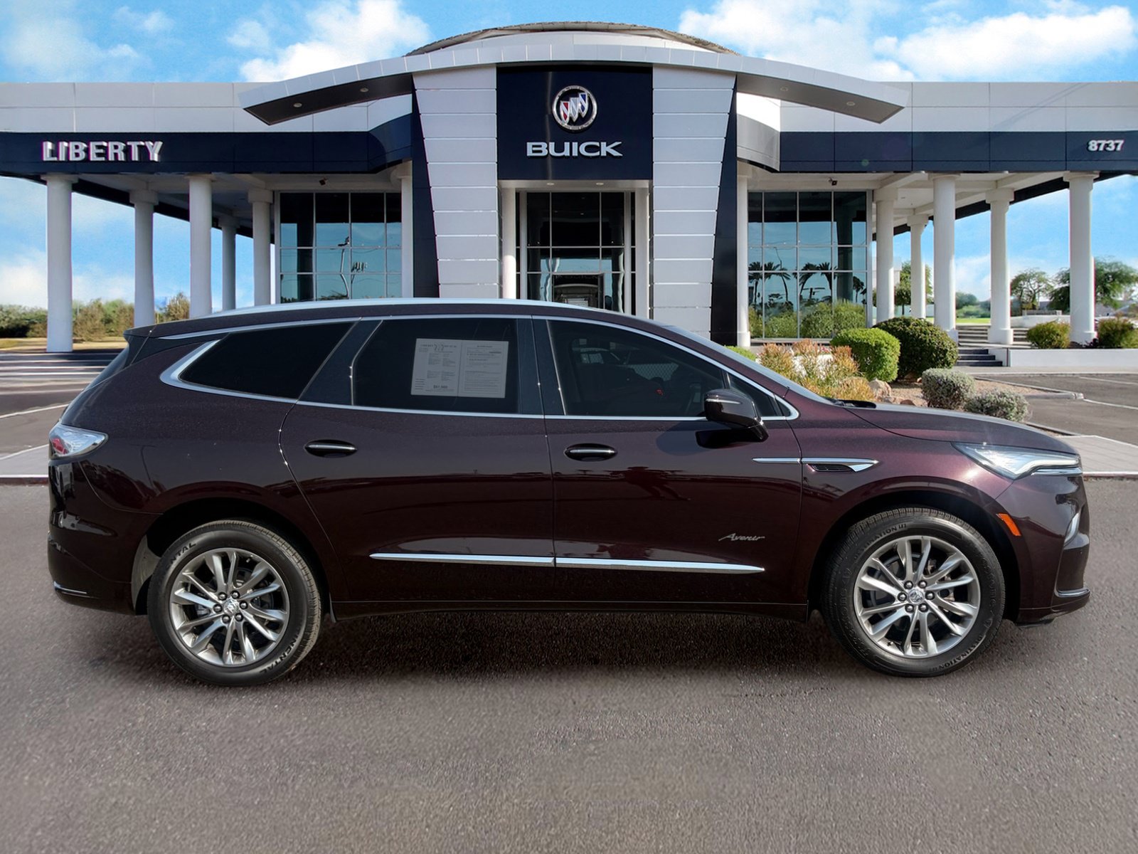 Used 2024 Buick Enclave Avenir w/ Trailering Package, 5000 lbs. FWD image 3
