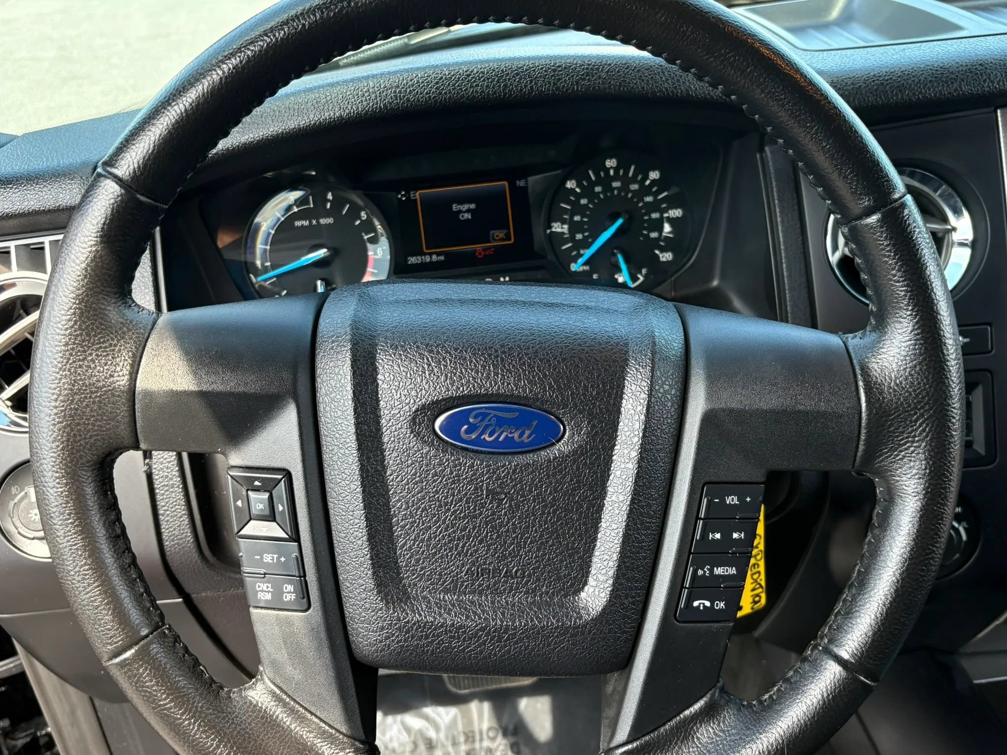 Used 2016 Ford Expedition XL w/ Equipment Group 101A AWD/4WD image 28
