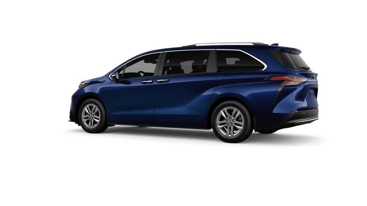 New 2026 Toyota Sienna Limited image 5